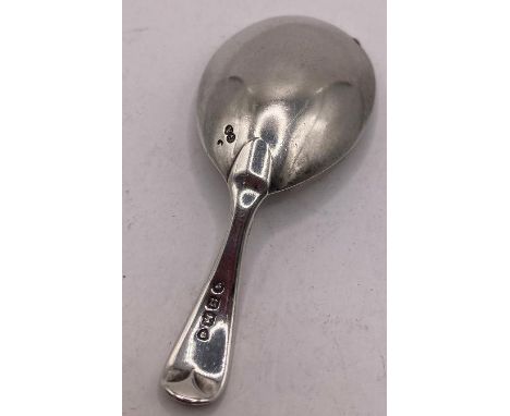 Silver caddy spoon with London 1868 hallmark (12.5g)