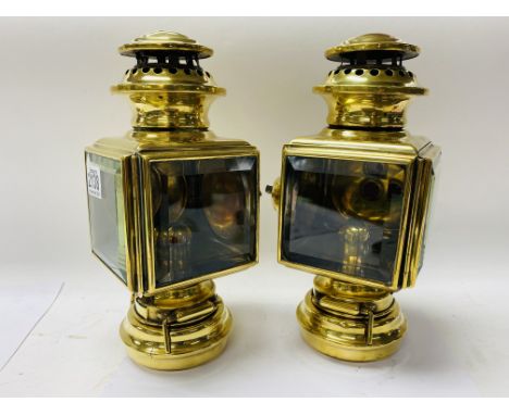 A pair of American brass veteran car lamps. C.1906. Indiana lamp co.