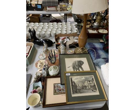 A COLLECTION OF PICTURES, ASSORTED CERAMICS AND A LAMP ETC 