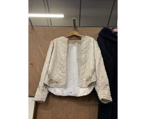 A VINTAGE LADIES SEQUIN DETAIL JACKET 