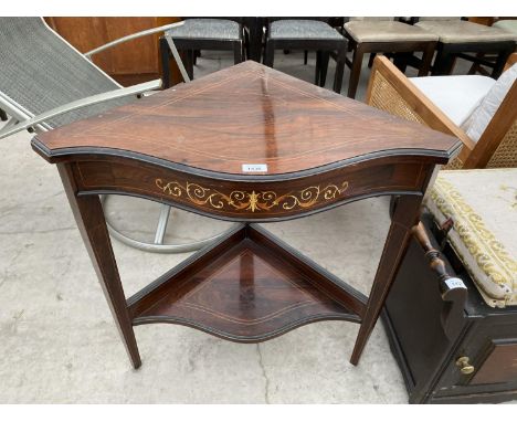 A VICTORIAN INLAID MAHOGANY CORNER TABLE WITH LOWER SHELF 