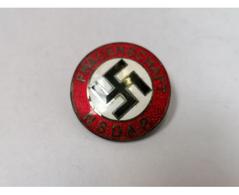 A GERMAN ENAMEL BADGE 