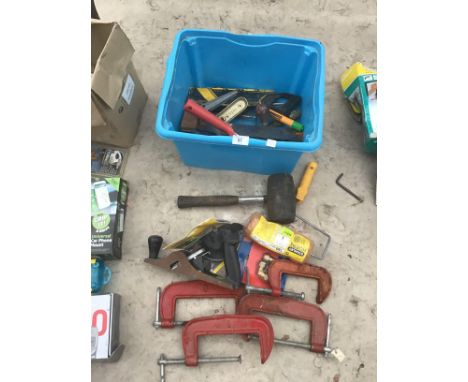 VARIOUS TOOLS TO INCLUDE G CLAMPS, PLANER, MALLET ETC 