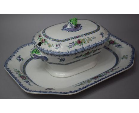 A Copeland Spode Lyon Pattern Meat Dish and Lidded Tureen, Tureen with Small Hairline 