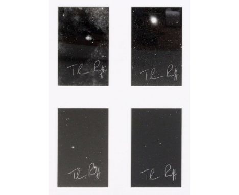 Ruff, Thomas (geb. 1958 in Zell am Harmersbach) Vier Postkarten - verschiedene Sternenhimmel. Offset, je mit Silbermarker sig