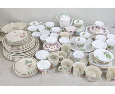 Mixed china to include a Wedgwood Raspberry Cane pattern part dinner service, along with Romance Gladstone, Royal standard - 