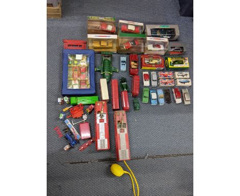A collection of mainly Dinky and Corgi diecast model vehicles to include boxed examples from Cameo and UnwinsLocation: 