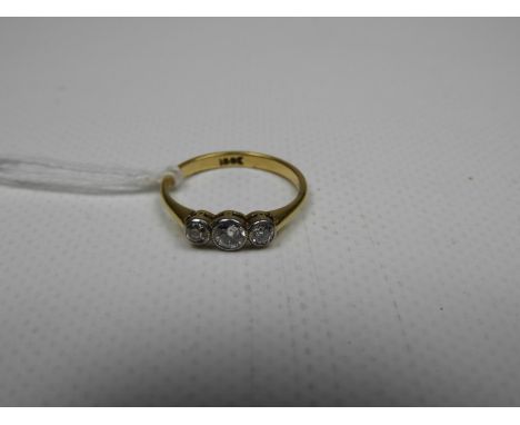 18ct Gold Diamond Ring 