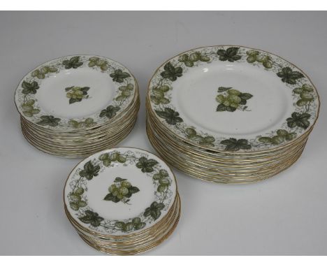 Royal Worcester ‘The Worcester Hop’ Bone China Mathon Dinner, Dessert and Side Plates - 31 Pieces in Total 