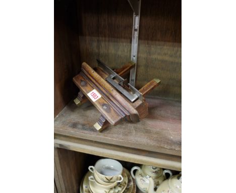 A vintage beech plough plane, 21cm long. 
