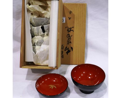 Boxed sets of five Japanese lacquered bowls, each footed, largest D: 12 cm. P&amp;P Group 2 (£18+VAT for the first lot and £3