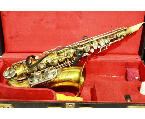 Cased Dearman President saxophone, distributed by Dallas Arbiter London. P&amp;P Group 3 (£25+VAT for the first lot and £5+VA