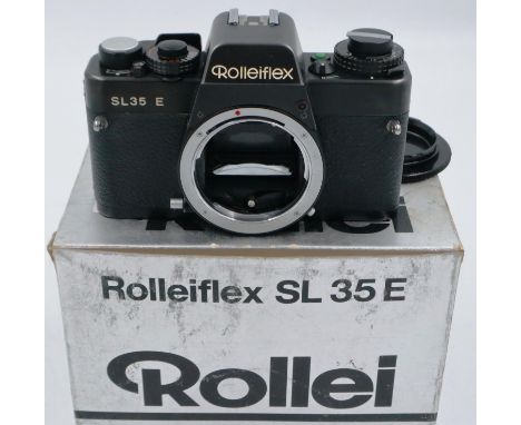 Rollei SL 35E camera body, shutter working at lotting. P&amp;P Group 1 (£14+VAT for the first lot and £1+VAT for subsequent l