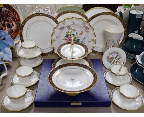 A Royal Crown Derby Carlton Blue pattern part tea set, for six, comprising cups and saucers, second quality; a Royal Crown De