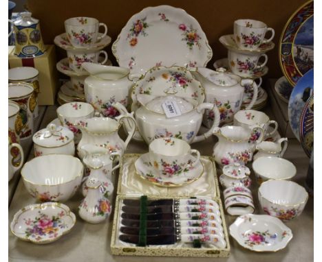 Ceramics - a Royal Crown Derby Posies pattern part tea service, comprising teapot, cups, saucers, side plates, 21cm plates, l