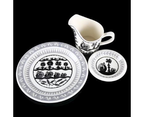 SCOTTIE WILSON for Royal Worcester, 3 pieces of 1960s' Crown Ware, makers marks to base, largest plate diameter 20cmAll piece