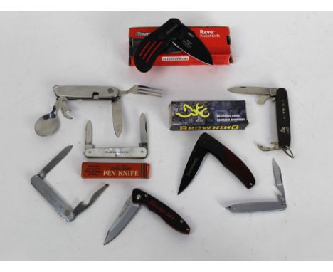 A collection of eight folding pocket knives, to include Snap On CRKT Rave Ken Onion design knife, a Browning folding knife.  