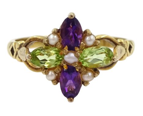 Silver-gilt peridot, amethyst and pearl ring, stampedCondition Report:Size O, good condition