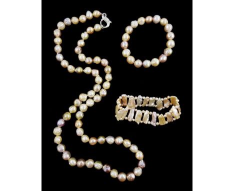 Single strand peach, pink, purple and white cultured pearl necklace, with silver clasp and two similar pearl braceletsConditi
