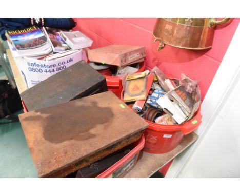 Classic & Vintage Automotive: four boxes of general tools, ball joint separators, inter bearing pullers, Ford void bush remov