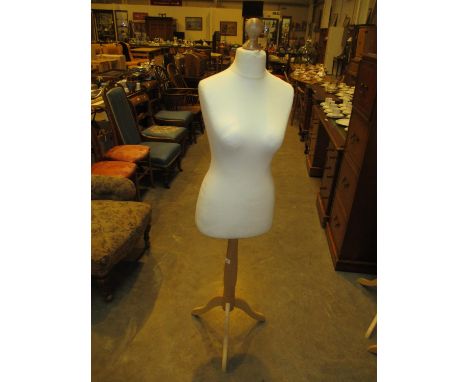 Female Mannequin Bust