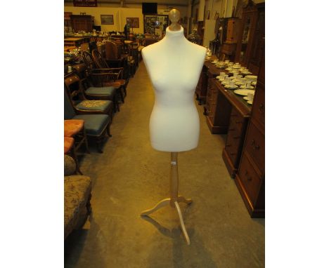 Female Mannequin Bust