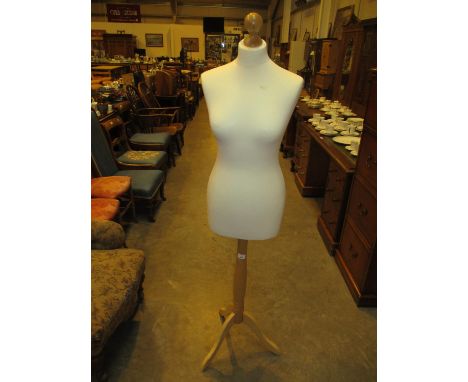 Female Mannequin Bust