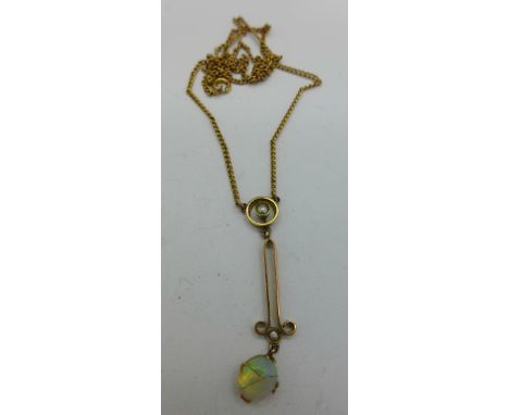 A 9ct gold and opal drop pendant, weight 3.7g, a/f