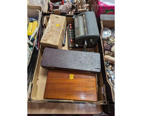 Miscellaneous items to include a carving set and mincemeat grinder 