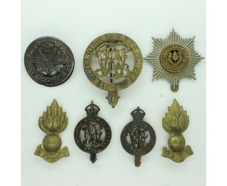 A quantity of British WWI-II cap badges. UK P&amp;P Group 1 (£16+VAT for the first lot and £2+VAT for subsequent lots) 