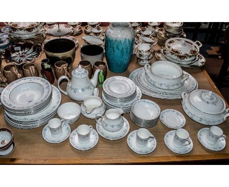 Royal Doulton 'Angelique' Dinner Service, comprising 8 x 10.5'' dinner plates, 6 x 9'' diameter bowls, 8 x 8'' plates, 8 x 5'