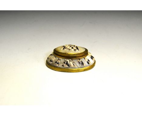 A 19th century shell snuff box