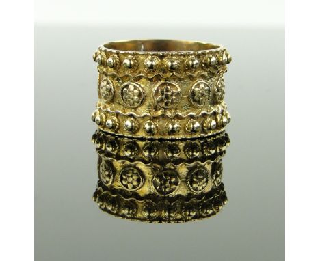 Ornate 9ct gold relief cast band ring, 
width 14mm, 9.5 gm, size U.