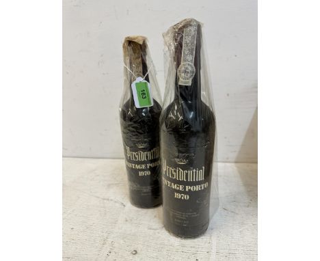 Two bottles of Presidential vintage Port Location: R2 