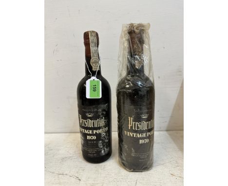Two bottles of Presidential vintage Port Location: R1 