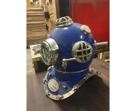 Reproduction Anchor Engineering 1921 Scuba Diving Marine Divers Helmet Deep Sea Chrome BlueÃƒâ€š&nbsp; Finish  40cm x 32cm x 