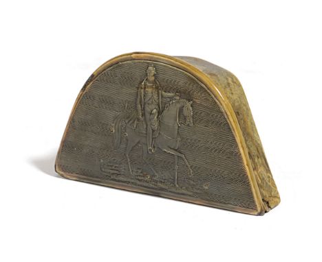 A FRENCH HORN SNUFF BOX IN THE FORM OF NAPOLEON'S BICORN HAT EARLY 19TH CENTURY the lid with a pressed scene of Napoleon on h