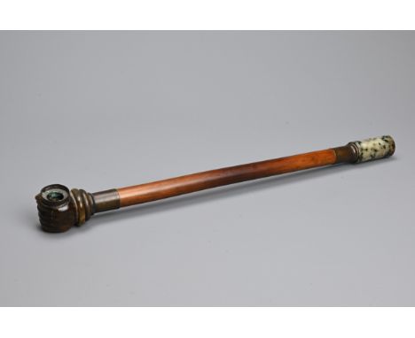 A CHINESE BAMBOO AND JADE HARDSTONE PIPE, 20TH CENTURY. Cylindrical bamboo section with mottled grey and black jade piece ter