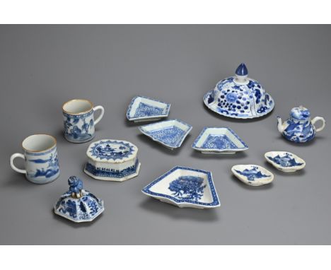 A MIXED GROUP OF CHINESE BLUE AND WHITE PORCELAIN ITEMS, 18/19TH CENTURY. To include vase covers, coffee cups, small tea pot,