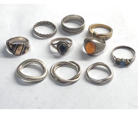 Selection of 10 vintage silver rings 