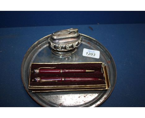 A Ronson Crown lighter and a 1953 Coronation pen and pencil set 