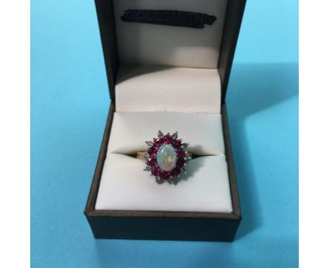 An 18ct opal ring, 6 grams, size 'M'