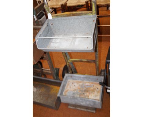 Plant stand converted to tote tray &amp; stack struck