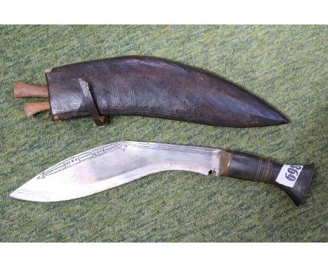 Gurkha Khukri in scabbard with small blades 42cm in total length 