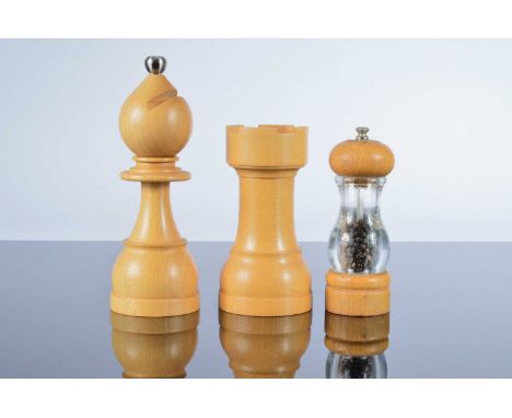 Two late 20th century carved beech novelty salt and pepper grinders, modelled as a chess bishop, 22.5cm high, a rook chess pi