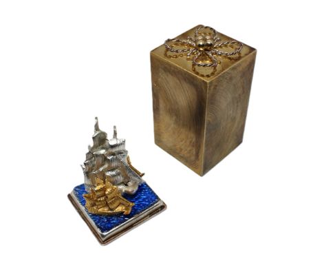 Stuart Devlin (1931-2018) - a limited edition rectangular shaped silver gilt 'Surprise' box, removable cover lifting off to r