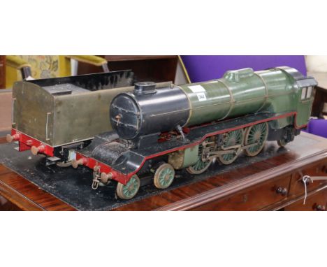 A vintage 4-6-2 3 1/2 " gauge live steam locomotive and tender Locomotive 90cm. Tender 52cm.