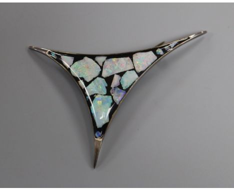 A stylish sterling and opal fragment set free form brooch, 71mm.