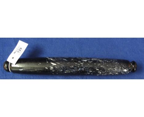 Victorian marbled glass rolling pin.(B.P. 24% incl. VAT)