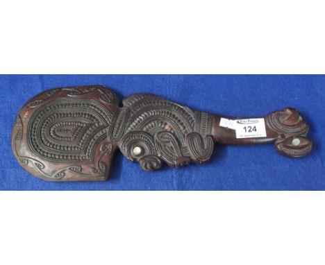 Maori carved wood hand axe with mother of pearl eyes. (B.P. 24% incl. VAT)